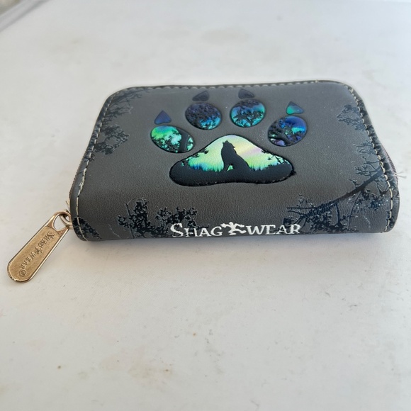 Shag Wear Small Wallet Faux Leather Wolf Paw Print Gray Zip Around Change Purse - Picture 3 of 5